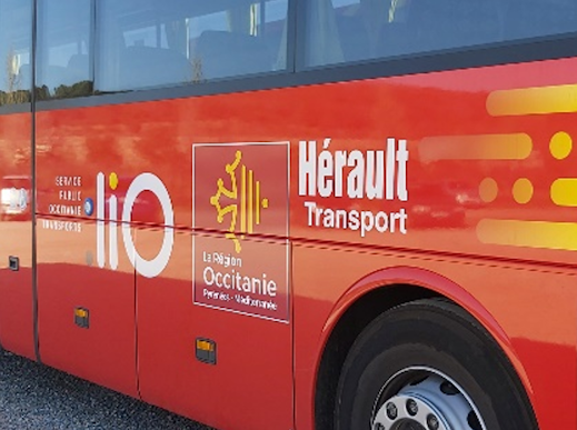 Photo du côté d'un bus du département de l'Hérault