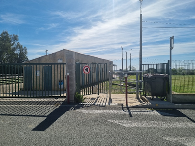 Photo de l'entrée du stade municipal