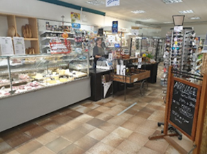 Photo de l'intérieur d'une épicerie