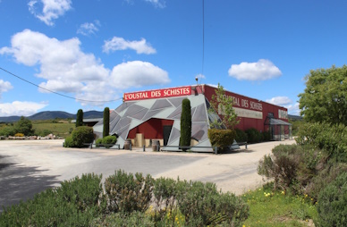 Photo du bâtiment de l'oustal des schistes